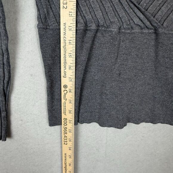 INC Sweater Size M Gray Ribbed Fitted Y2K 90s Faux Wrap V-Neck Babydoll Empire - Picture 3 of 5